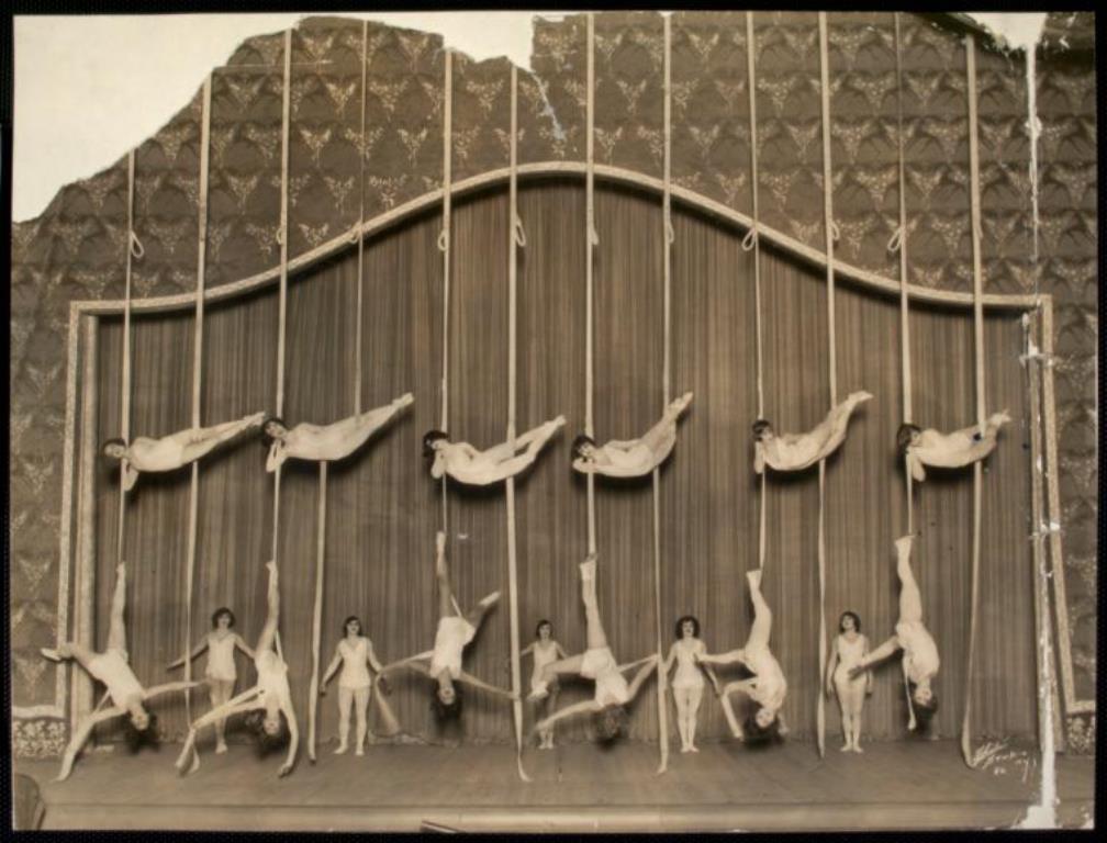 white-studio-women-acrobats-on-stage-via-nypl